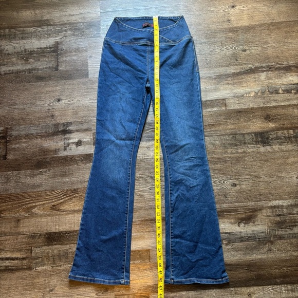 No Boundaries Dark Blue Flare Jeans - Picture 4 of 8